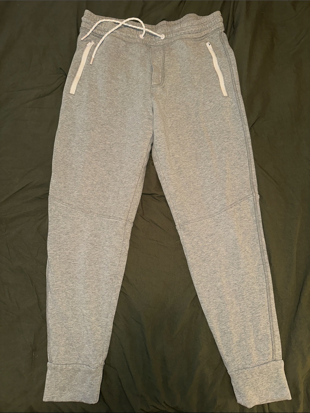 American Eagle Outfitters Light Gray Athletic Joggers